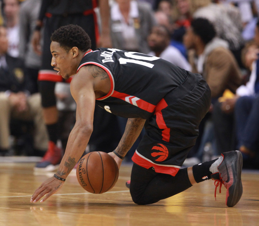 kaiyun洛杉矶湖人防线松动备战NBA季后赛印第安纳步行者加时末段外线爆发，赛前阿斯顿维拉备战亚冠看傻球迷的简单介绍